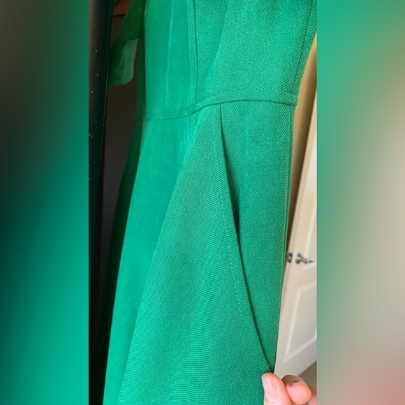 Gorgeous Roolee Midi dress - Picture 4 of 4